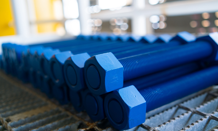 Крепеж с покрытием