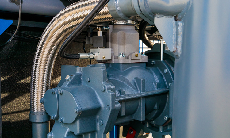 Внешний вид винтового промышленного компрессора