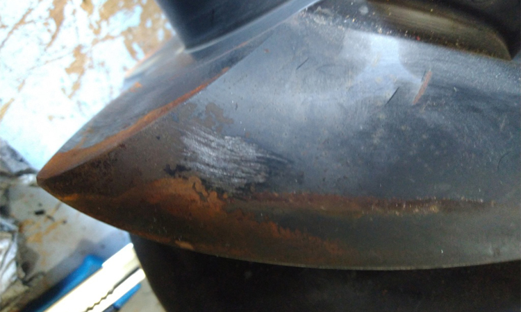 Винт компрессора с коррозией